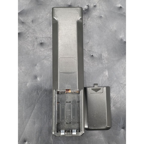 Genuine OEM Sony RM-D190 CD Player Remote Control - Picture 7 of 8